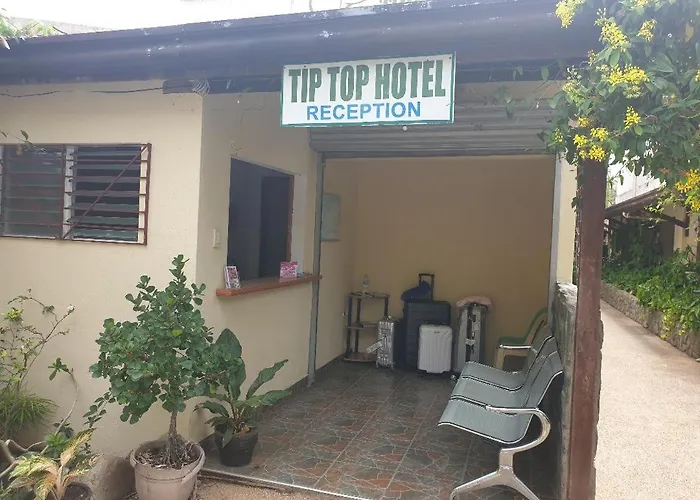 Tiptop Hotel, Resto And Delishop